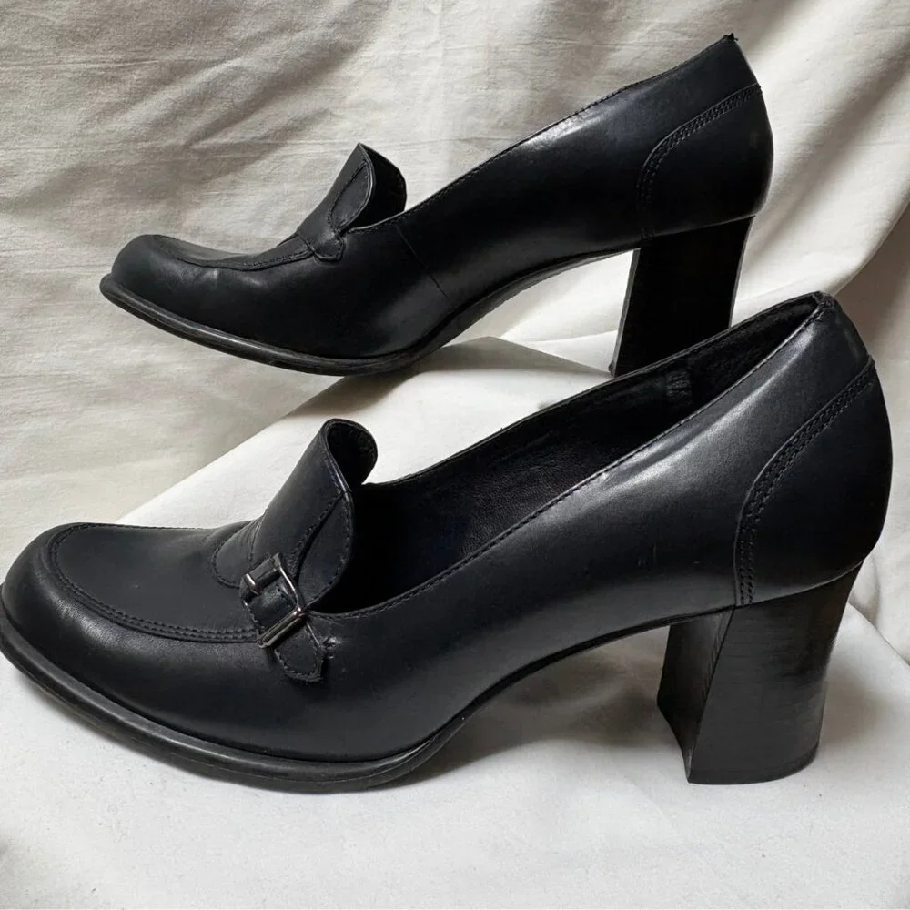 Nine West Navy Leather Heeled Loafers – Size 6 - Picture 5 of 10